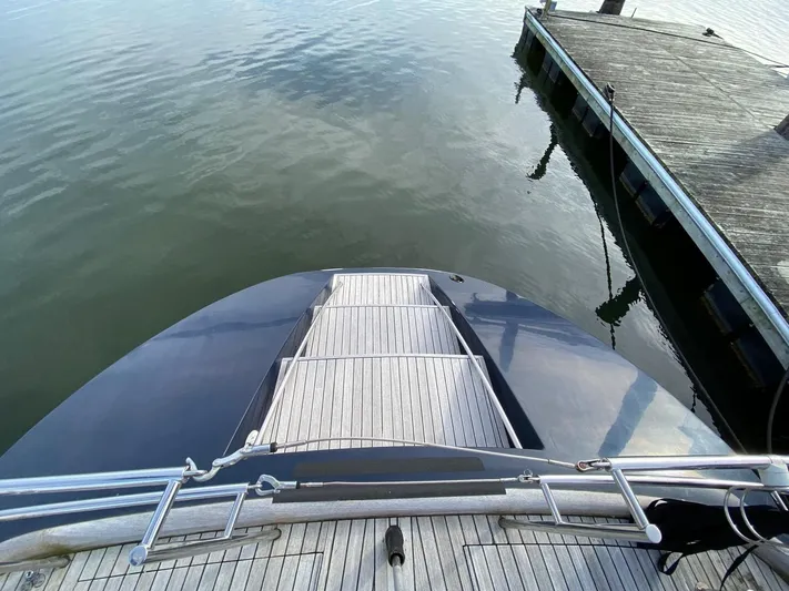 Lauren L Yacht Photos Pics 