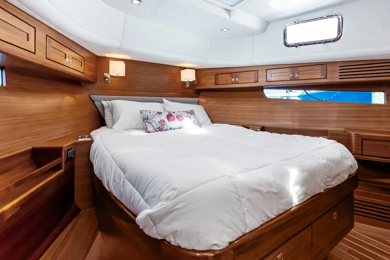 Fredonia Yacht Photos Pics 