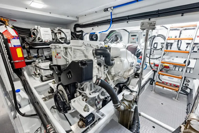 Fredonia Yacht Photos Pics 