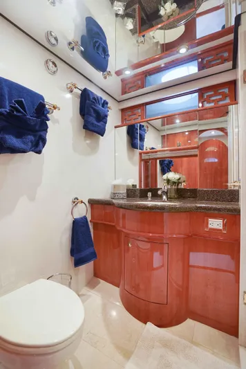 Carrie Ann Yacht Photos Pics 