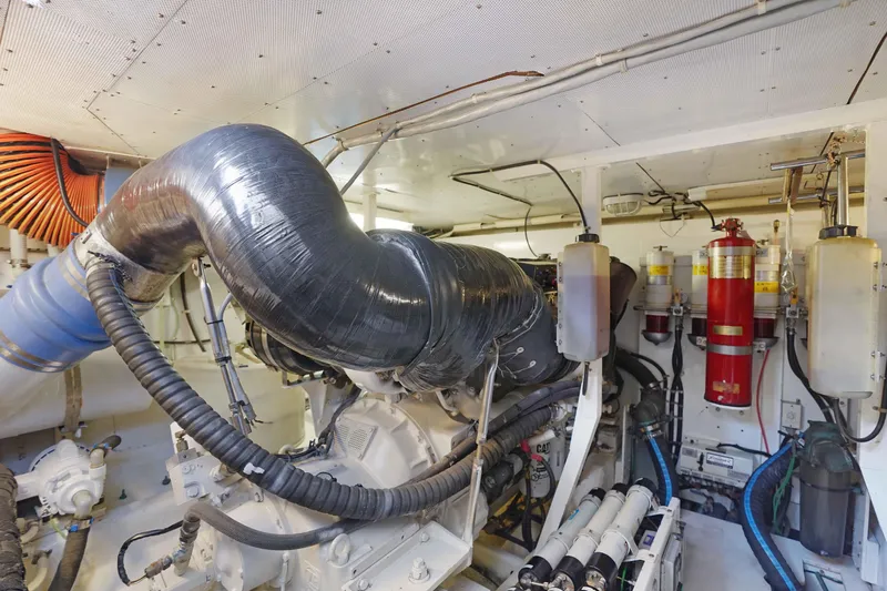 Carrie Ann Yacht Photos Pics 