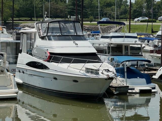 2001 Carver 396 Motoryacht Motor Yachts for sale - YachtWorld