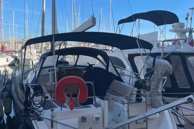 2003 Beneteau Oceanis Clipper 423