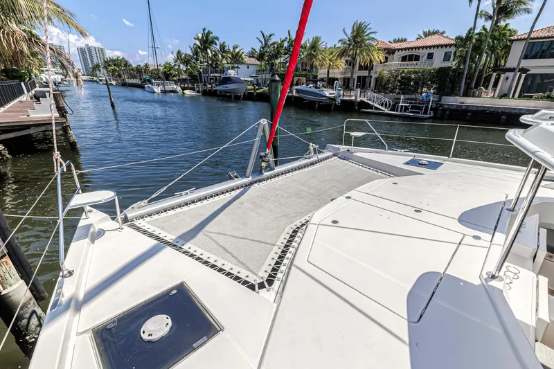 Southern Passage Yacht Photos Pics 