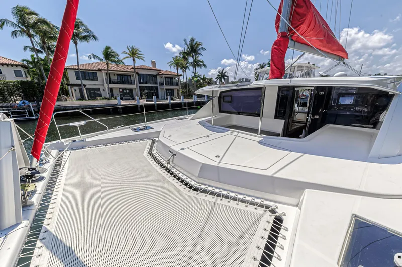 Southern Passage Yacht Photos Pics 