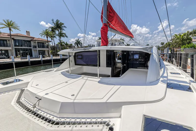 Southern Passage Yacht Photos Pics 