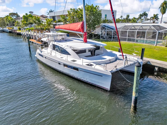 Southern Passage Yacht Photos Pics 