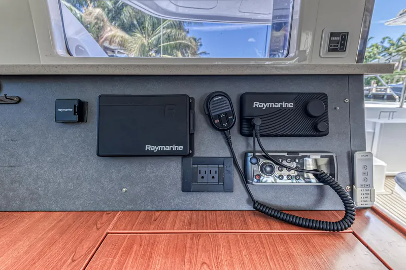 Southern Passage Yacht Photos Pics 