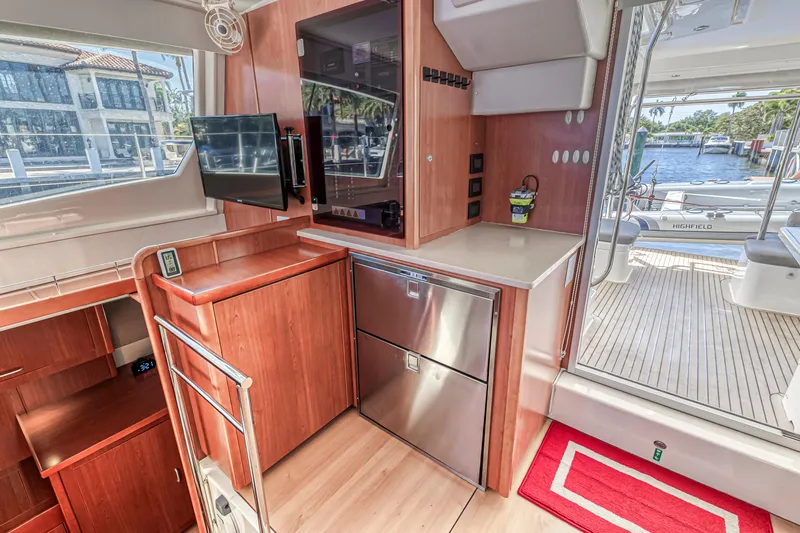 Southern Passage Yacht Photos Pics 