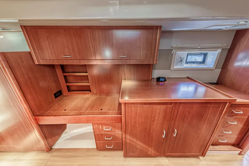 Southern Passage Yacht Photos Pics 