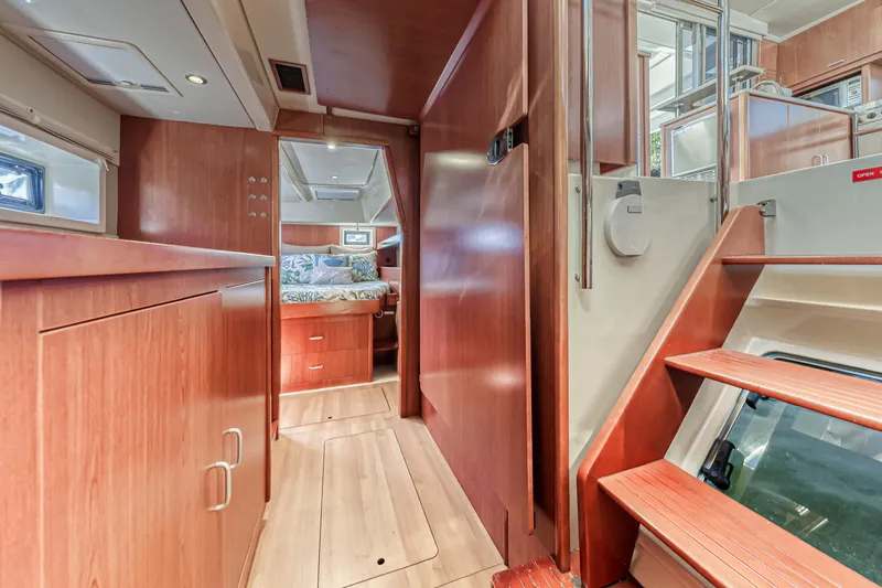 Southern Passage Yacht Photos Pics 