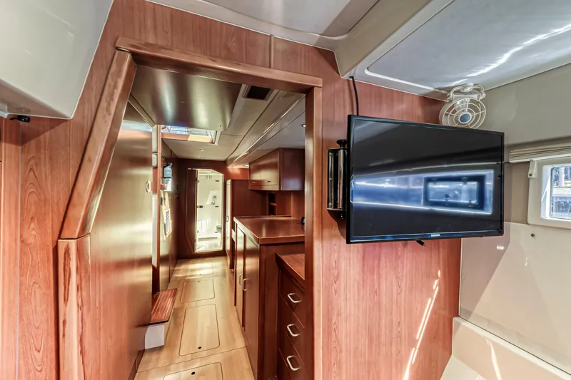 Southern Passage Yacht Photos Pics 