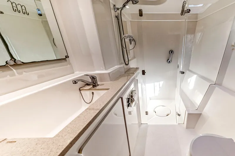 Southern Passage Yacht Photos Pics 