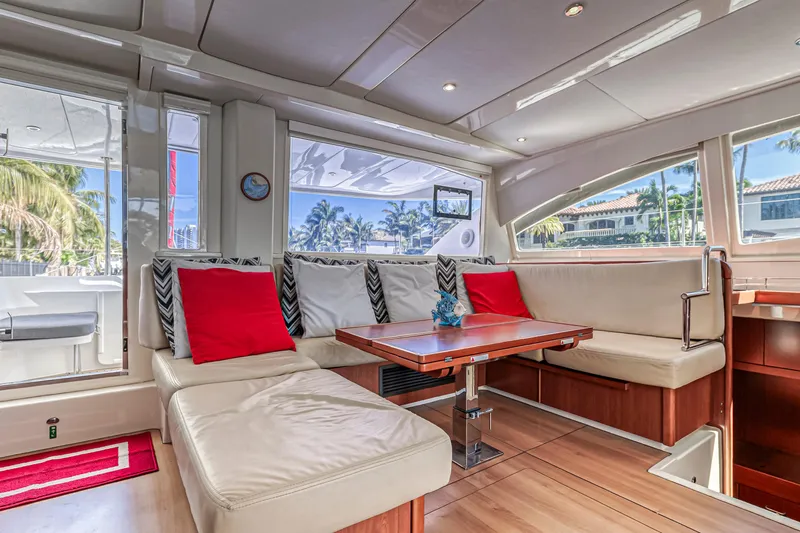 Southern Passage Yacht Photos Pics 