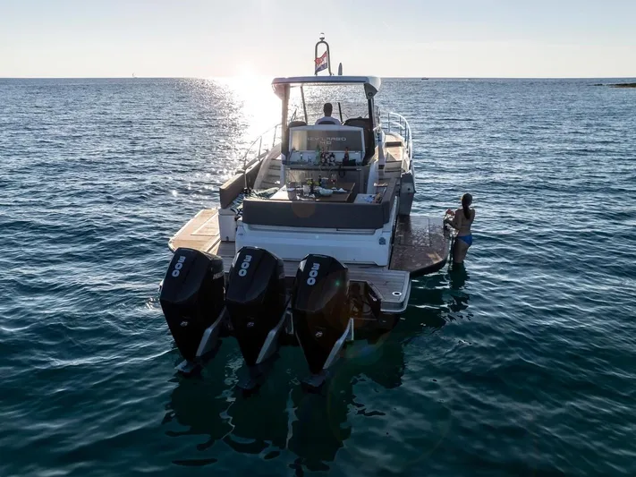  Yacht Photos Pics 2022 Sessa Marine Key Largo 40 yacht with triple engines on open sea.