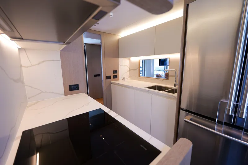 Sea Star Yacht Photos Pics Azimut Grande 26M 2025 - Galley