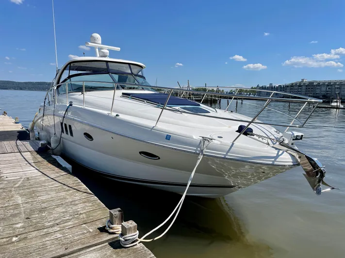 Lucky Boxer Yacht Photos Pics 