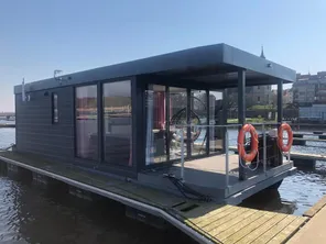 2018 Houseboat Houseboat 33 ft