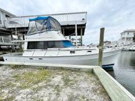 1982 Mainship 34