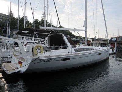 Yacht