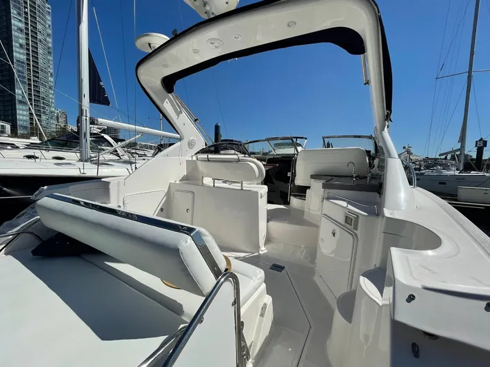 Samari Yacht Photos Pics 2007 Regal 3760 Sportyacht interior with white seating and modern design.