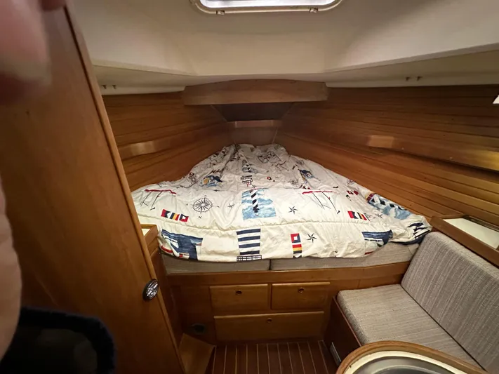 Rosy Bain Yacht Photos Pics 