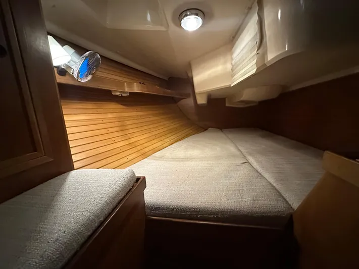 Rosy Bain Yacht Photos Pics 