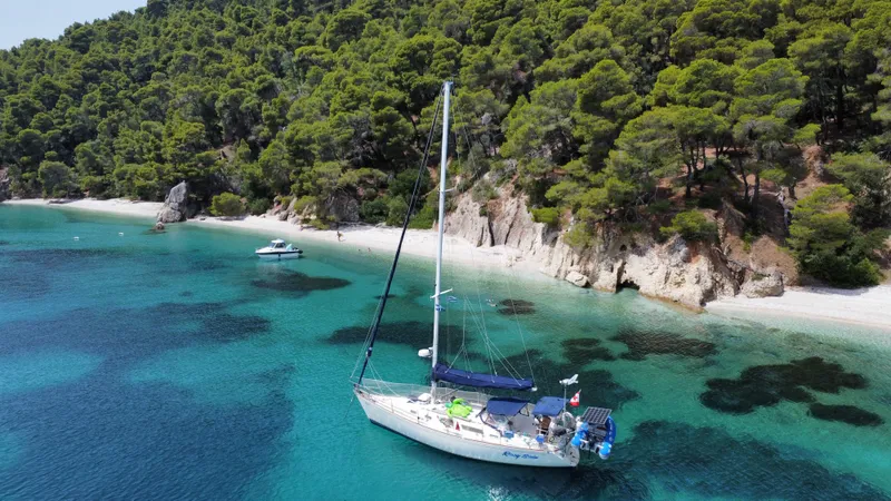 Rosy Bain Yacht Photos Pics 