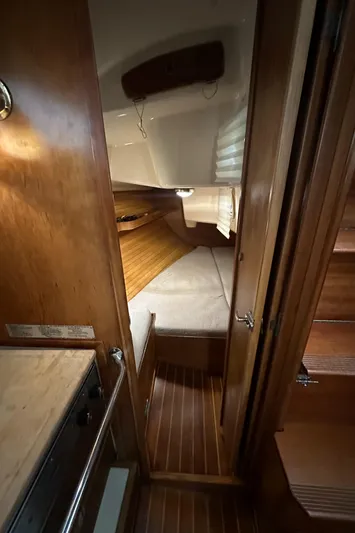 Rosy Bain Yacht Photos Pics 