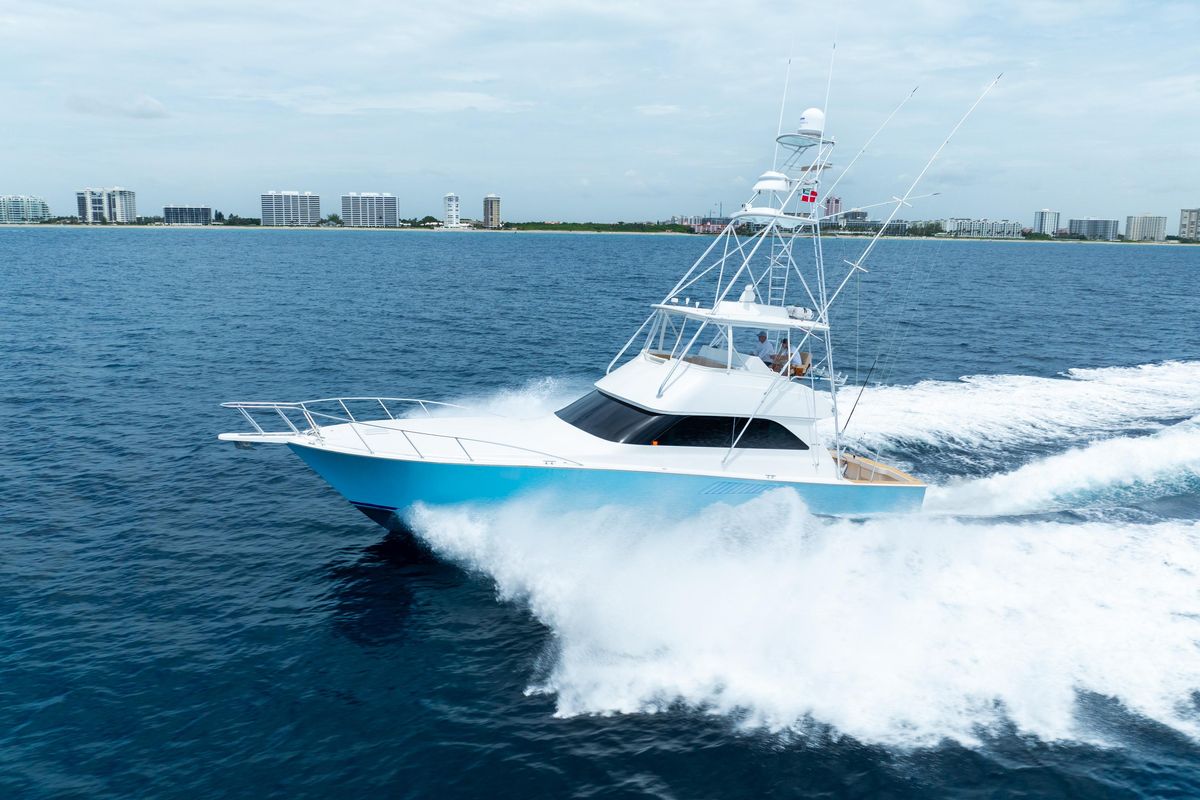 2005 Viking 52 