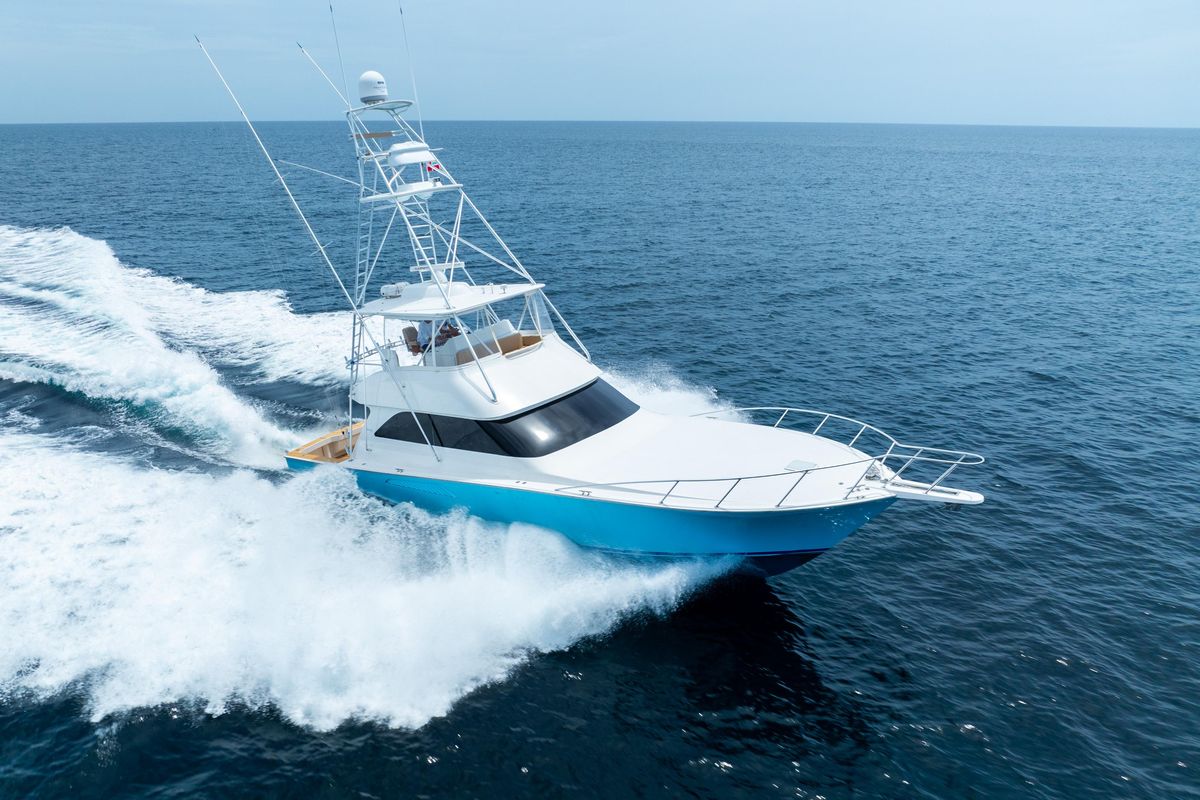 2005 Viking 52 