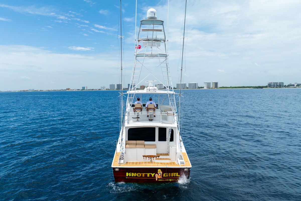 2005 Viking 52 