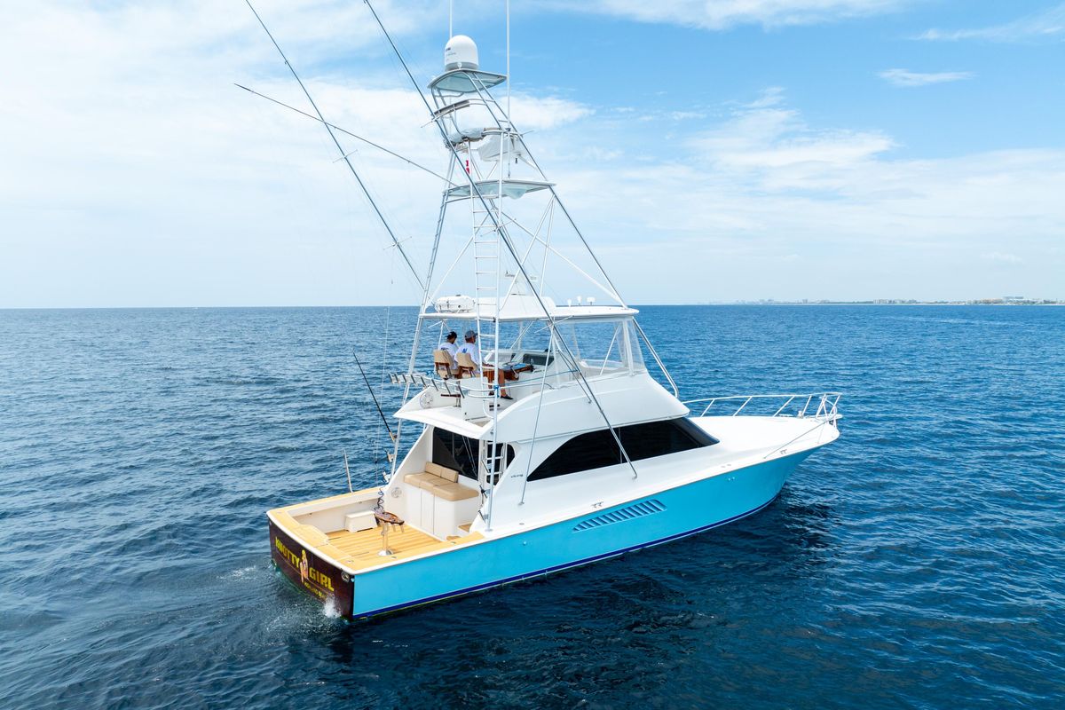 2005 Viking 52 