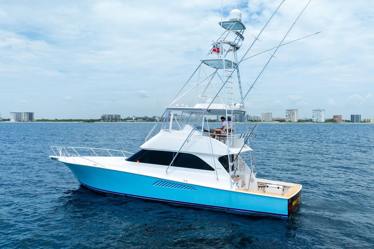 2005 Viking 52 