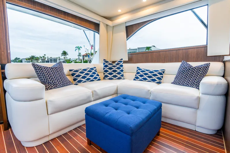 Knotty Girl Yacht Photos Pics 