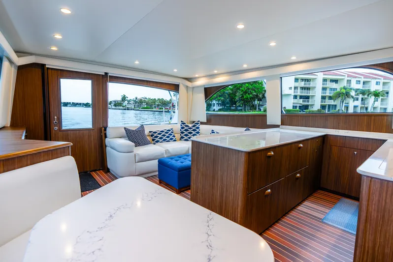 Knotty Girl Yacht Photos Pics 