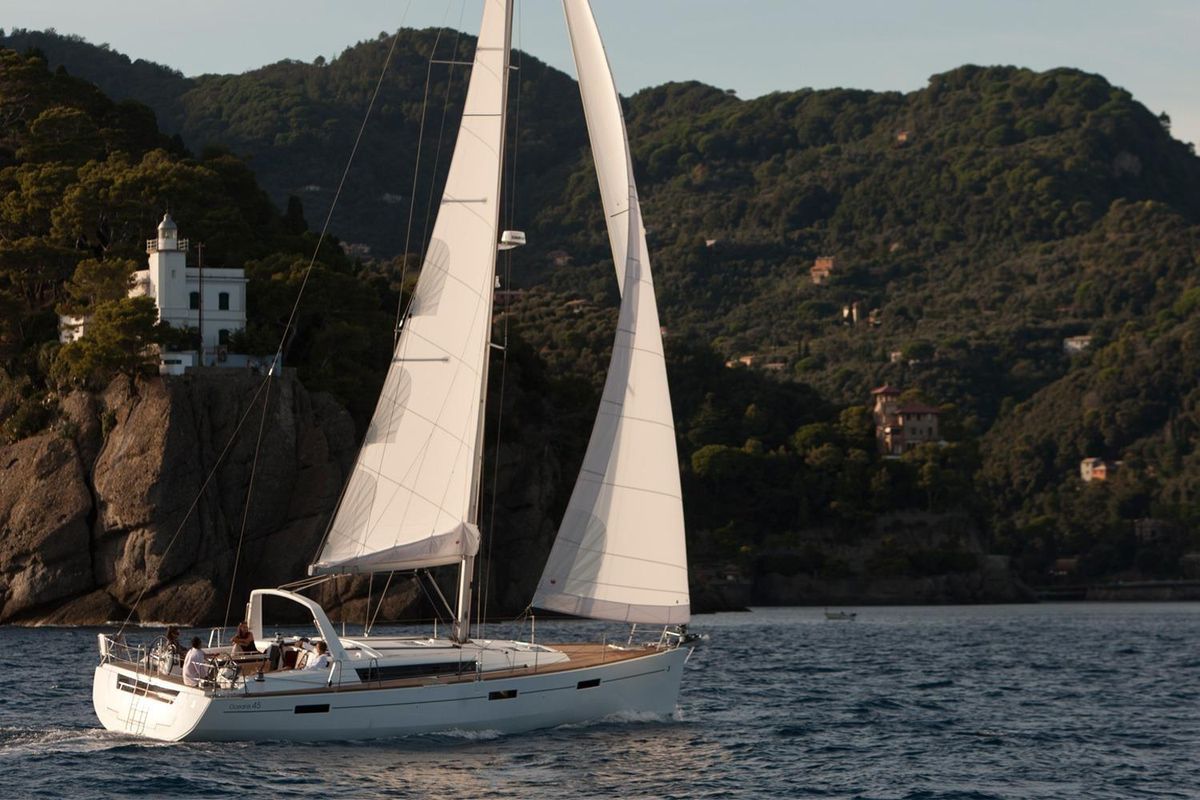 2017 Beneteau 45 