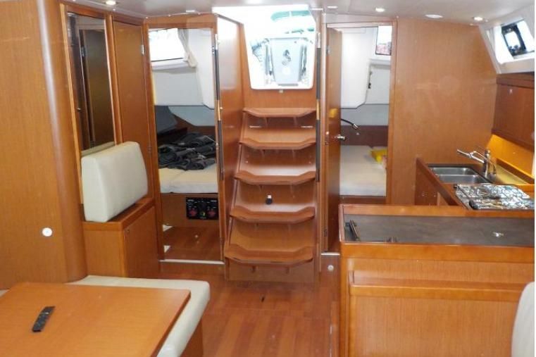 2017 Beneteau 45 