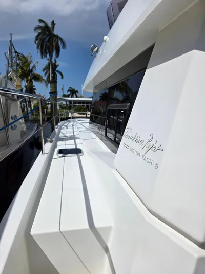 Neptune's Revenge Yacht Photos Pics 