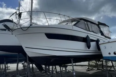 2019 Jeanneau Merry Fisher 895