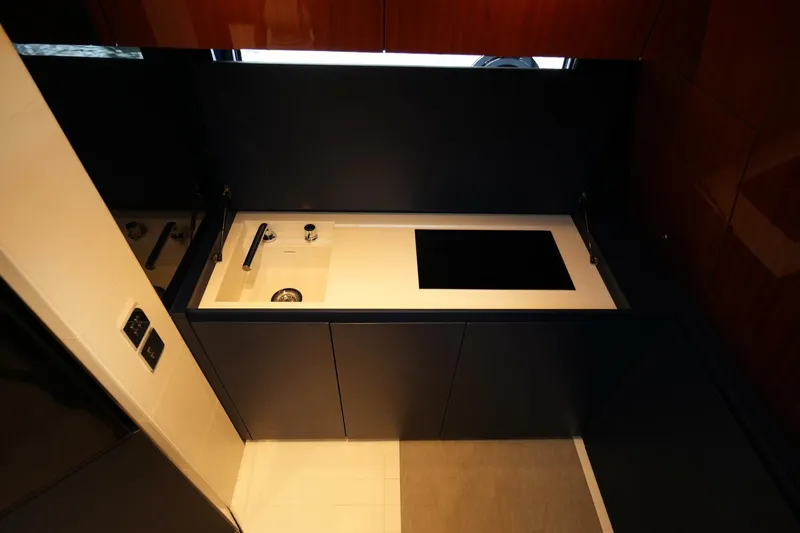 Epica Yacht Photos Pics 2021 Riva 48 Dolceriva - Image 14