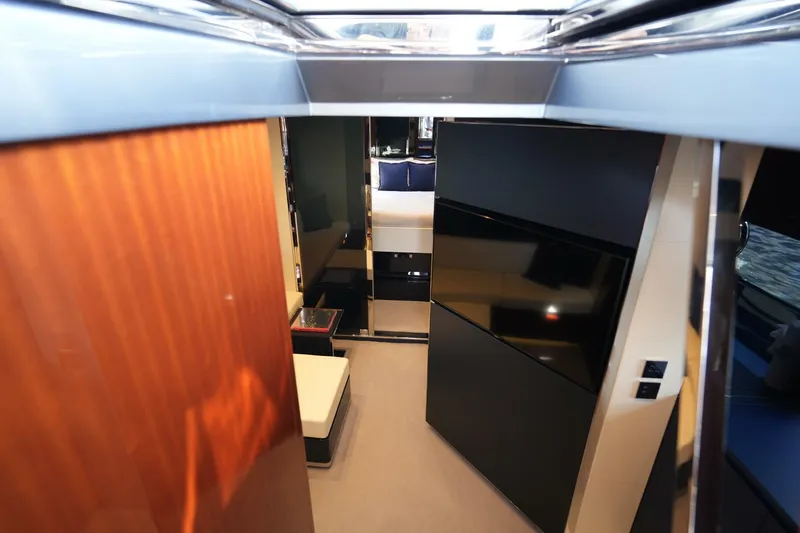 Epica Yacht Photos Pics 2021 Riva 48 Dolceriva - Image 11