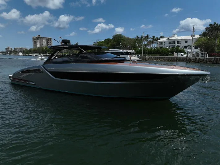 Epica Yacht Photos Pics 2021 Riva 48 Dolceriva - Image 7