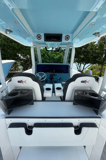  Yacht Photos Pics 2024 Crevalle 33 CSF boat interior with modern helm and seating.