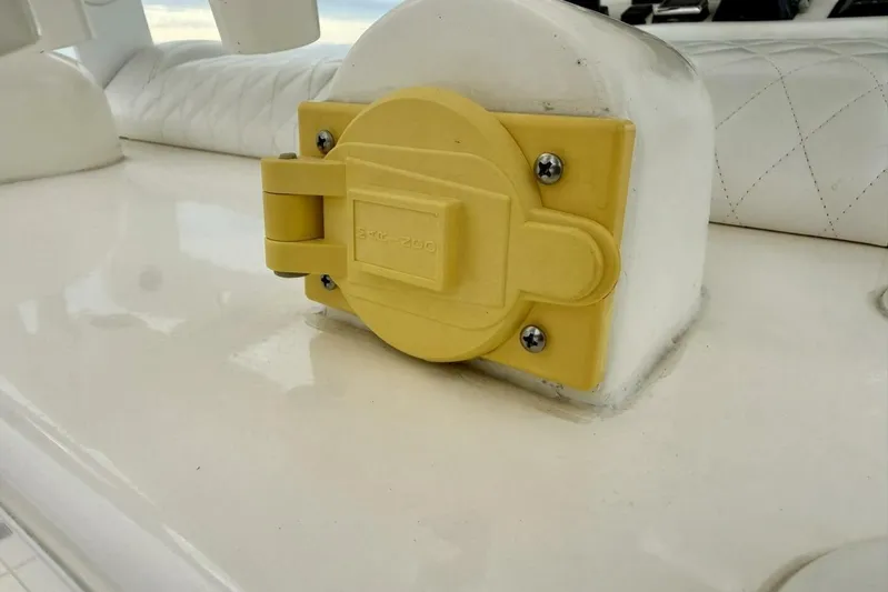  Yacht Photos Pics 2019 Young Boats 27