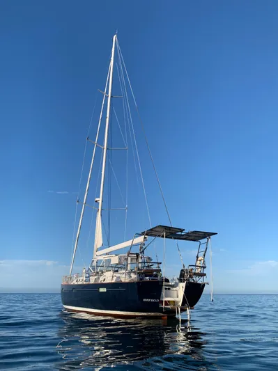 2.0 Impulsive Yacht Photos Pics 