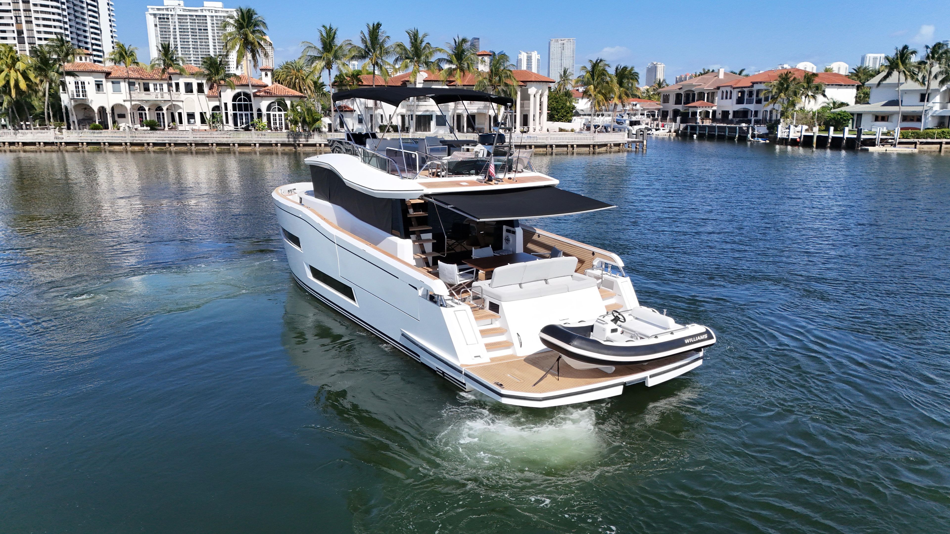 Yacht