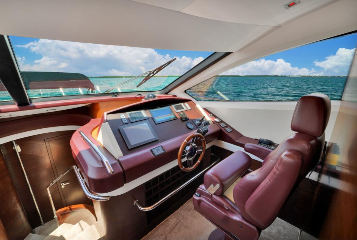 2009 Azimut 75 