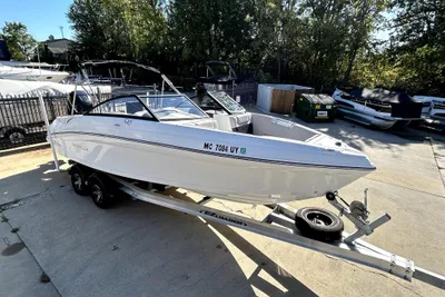Rinker Q5 OB