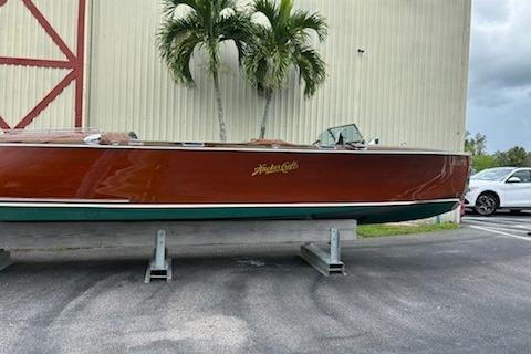 Hacker-Craft 26' Runabout